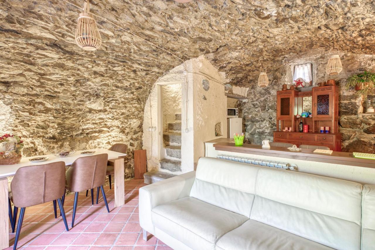 Maison Enchantee Capo di Ponte المظهر الخارجي الصورة